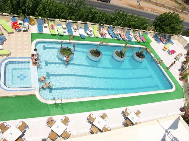 Nikos Hotel Mália Kültér fotó